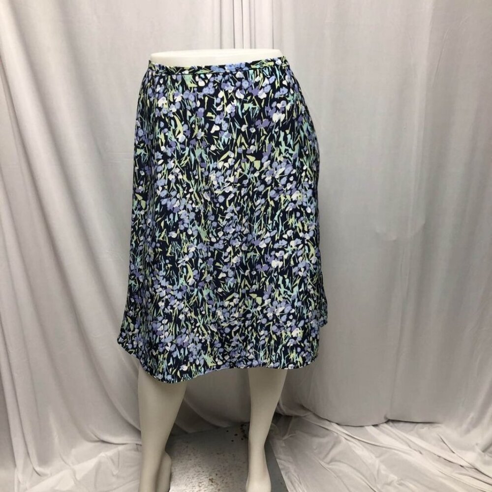 Requirements Skirt Womens Size 14 Navy Perwinkle Floral Lightweight A Line